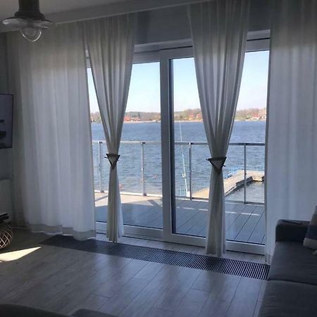 Апартаменти Apartament Z Widokiem Na Jezioro Ридзево Екстер'єр фото